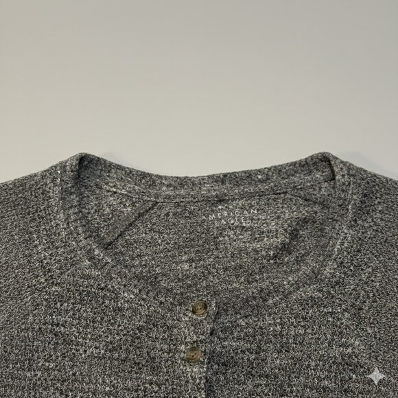 🖤 American Eagle Thermal Henley Top - Cozy & Loose Fit - Size M 🖤 - Picture 3 of 5